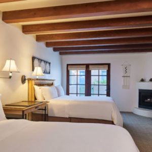 Shared Room 2 Queen beds