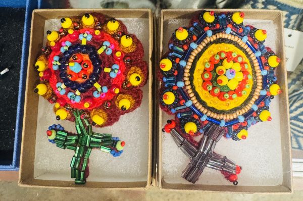 Folk Art Flowers - Image 11